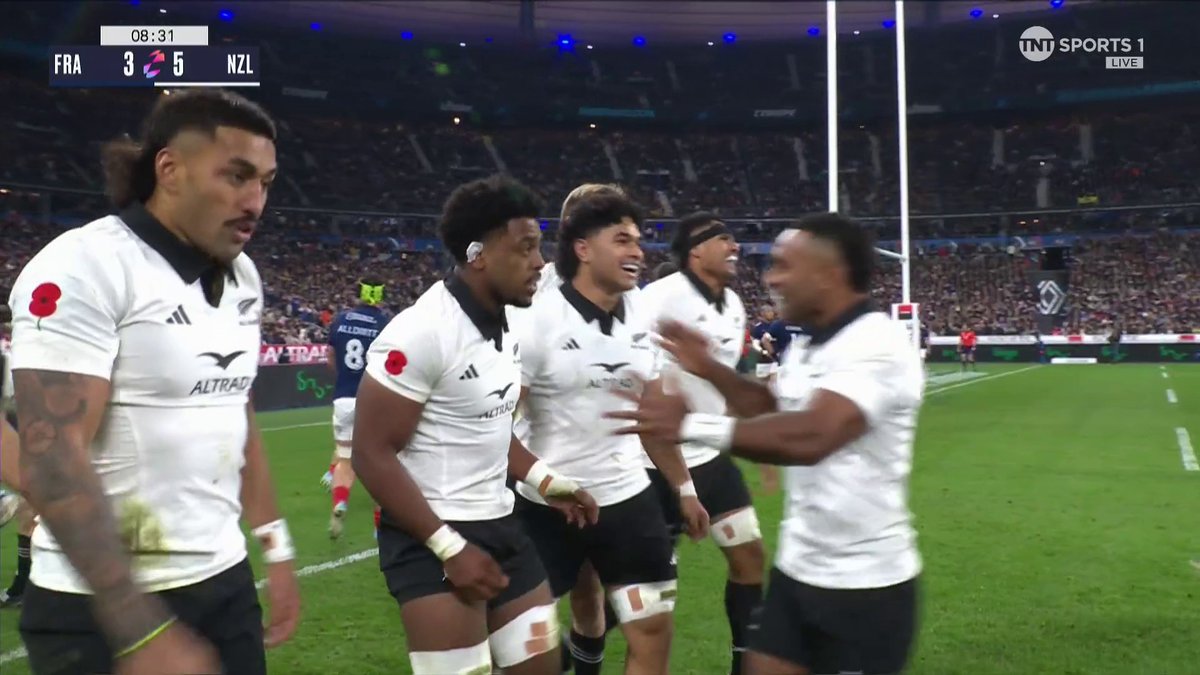 🇳🇿 New Zealand open the scoring in Paris! 💪 Flair, strength and power get the All Blacks on the scoreboard! #AutumnNationsSeries | #FRAvNZL