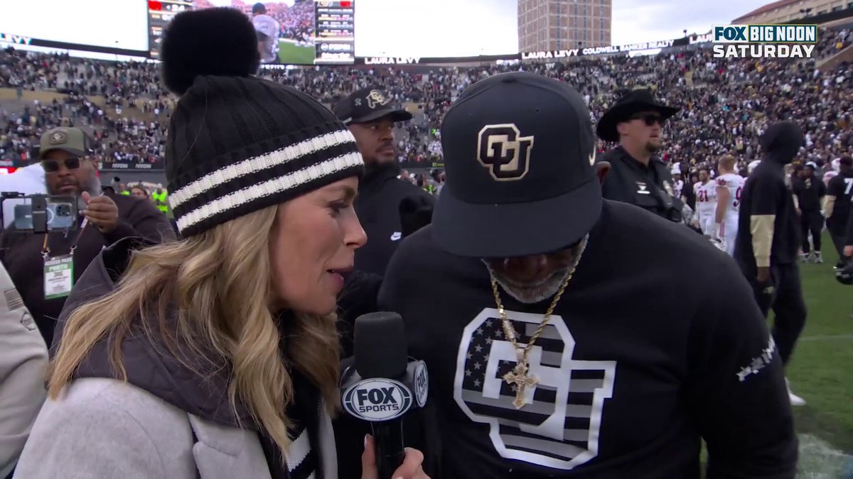 "He's a straight A student... He ain't smoking, he ain't getting high, he ain't doing nothing stupid like that or getting drunk. He's a great human being." Jenny Taft talks with Colorado Buffaloes Football's COACH PRIME about Travis Hunter after his dominant performance ⬇️