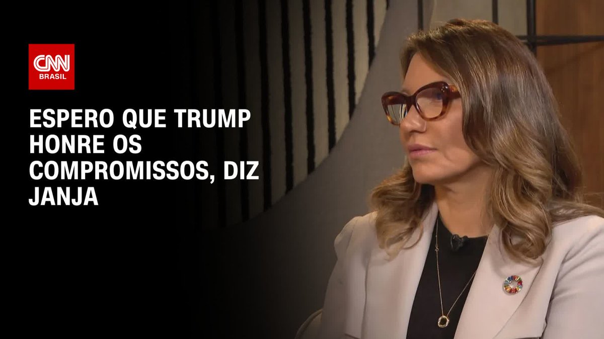 Em entrevista ao CNN Entrevistas, a primeira-dama Janja Lula da Silva afirmou que espera a continuidade dos compromissos internacionais assumidos pela administração do presidente dos Estados Unidos, Joe Biden, mesmo no governo do presidente eleito, Donald Trump. #CNNBrasil
