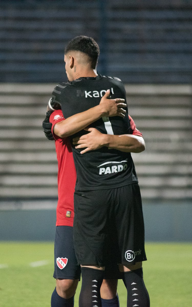 Penales y a Cuartos ✅️ ¡Vamos los pibes del Rojo! #CopaProyección #TodoRojo 🔴