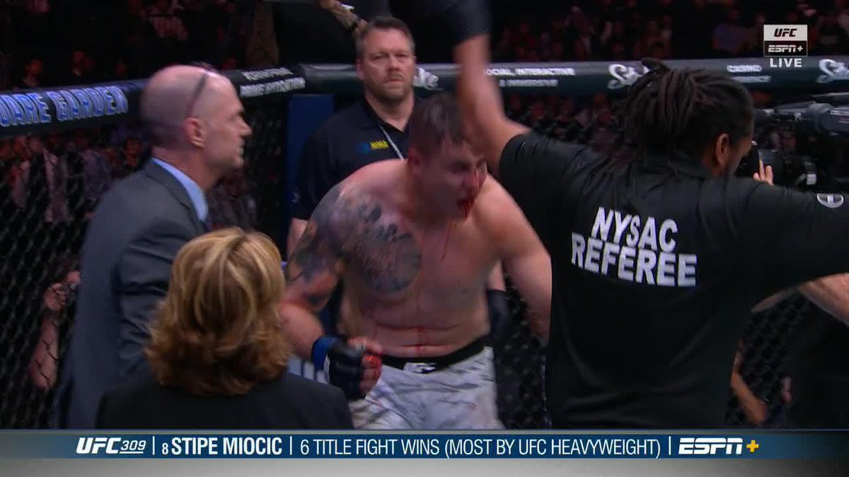 The fight between Marcin Tybura and Jhonata Diniz was stopped after the second round due to a doctor stoppage for Diniz. #UFC309