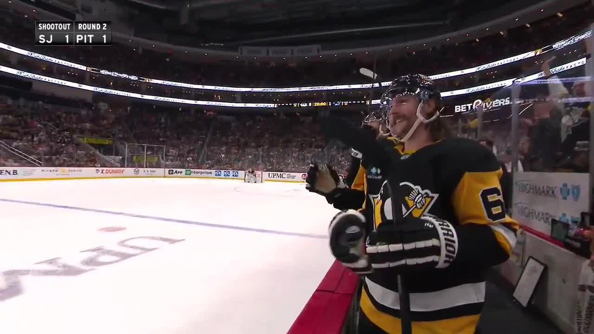 Crosby makes this look too easy 😮‍💨