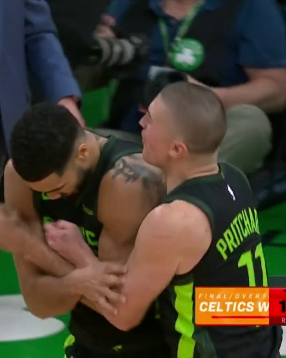 JAYSON TATUM. CLUTCH. 🔥 Tatum hits his second career buzzer-beater for the win against the Raptors 😤