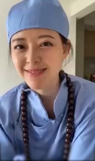 Em cosplay cỡ này ai chịu nỗi