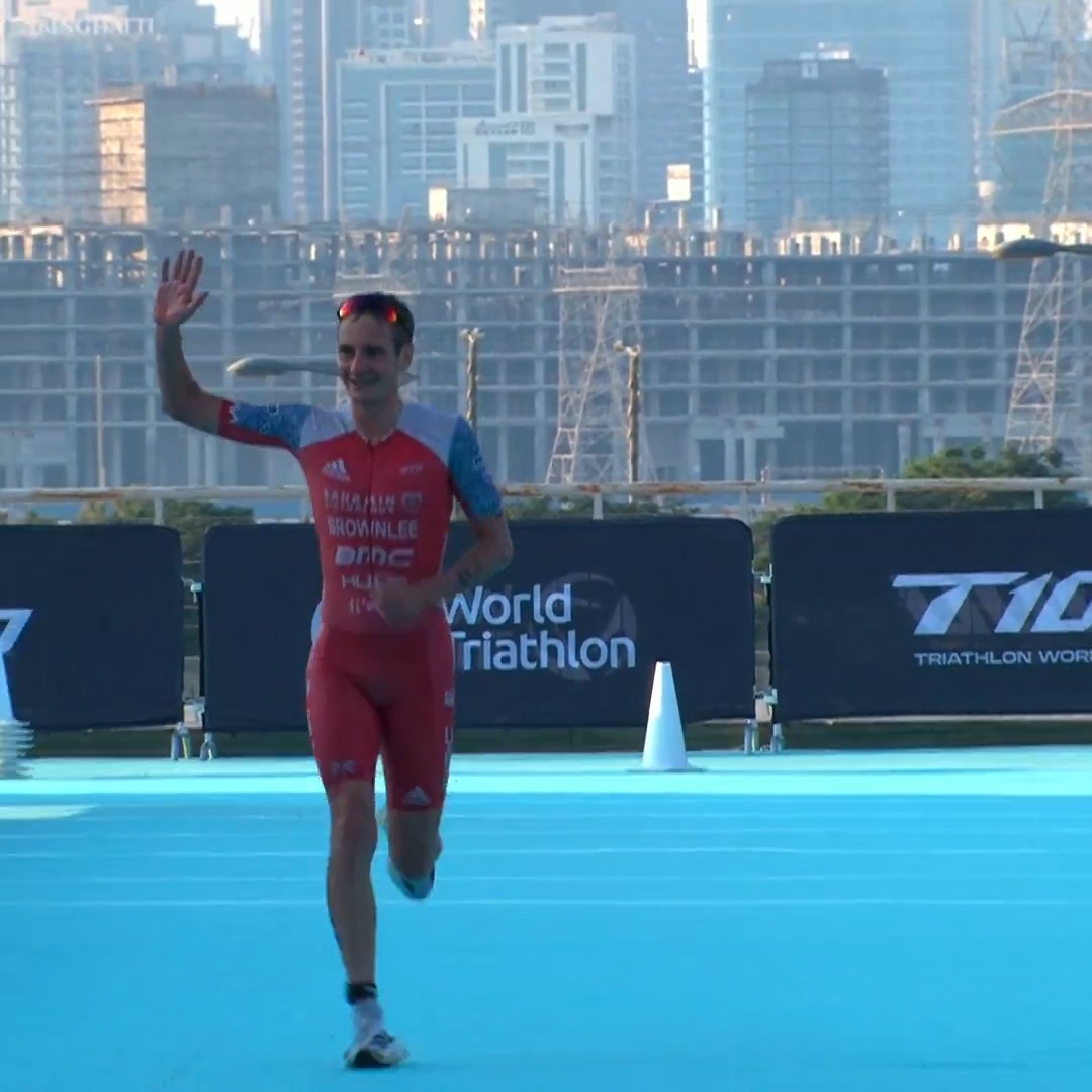 Alistair Brownlee lands his first T100 podium 🥉 The double Olympic champion puts together a brilliant race to finally earn a well deserved third place on the T100 Triathlon World Tour!