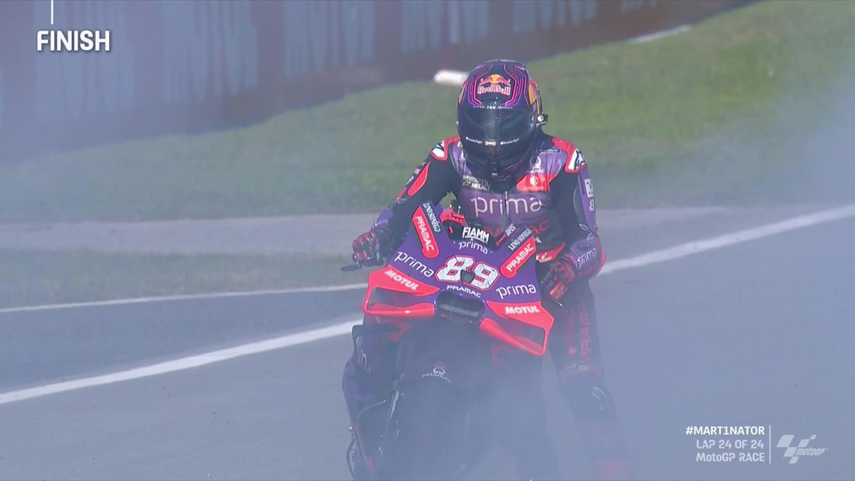 Time for the BURNOUUUUUUT 💨✊ #TheRematch belongs to Jorge Martín Almoguera 🏆 #MART1NATOR 🦾