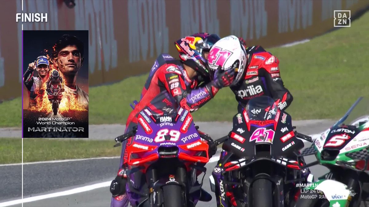 CELEBRAR QUE ERES CAMPEÓN DEL MUNDO CELEBRARLO CON ALGUIEN QUE ES COMO TU HERMANO Precioso 😍 Jorge Martín Almoguera Aleix Espargaró #SolidarityGP #MotoGP 🏁