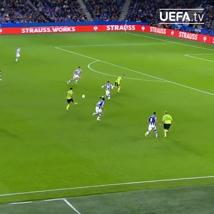LOOK AT HOW MANY CHANCES BRUNO CREATES !!