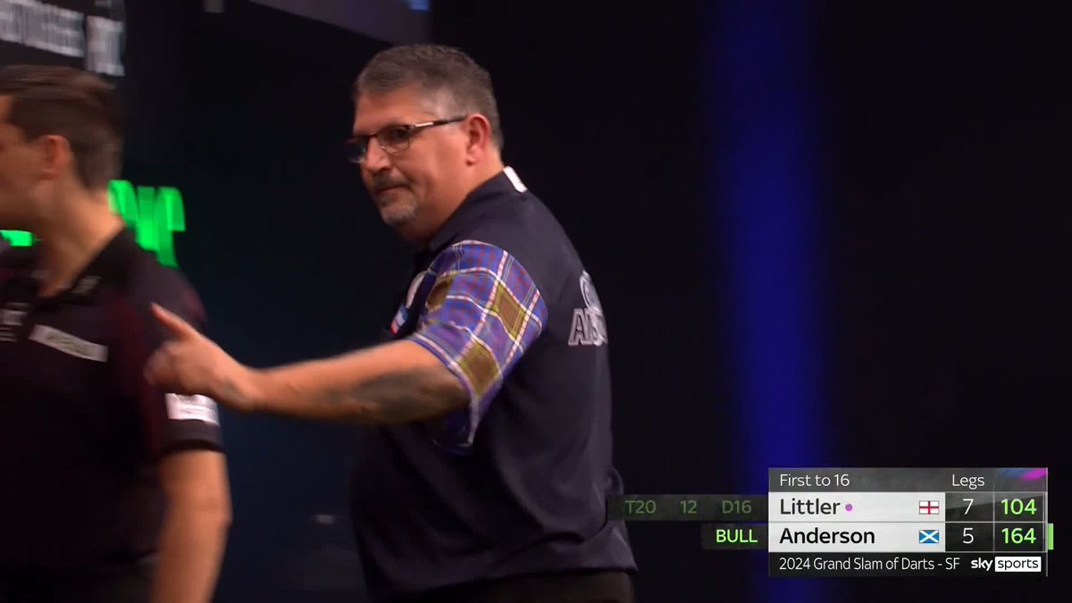 164 CHECKOUT! 🔥 Gary Anderson is here to play! The Scot piles in a majestic 164 checkout to make it back-to-back legs and reduce the arrears to 7-6! 📺 #GSOD | SF