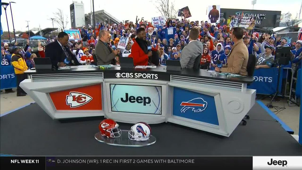 Our JJ Watt out here working the crowd