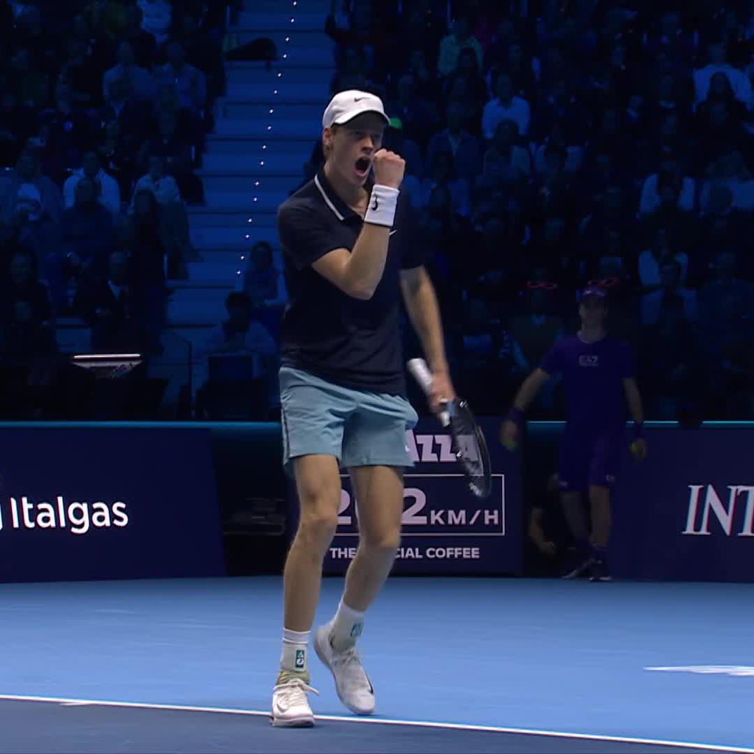 A Jannik Sinner backhand beauty 😍 Jannik Sinner #NittoATPFinals