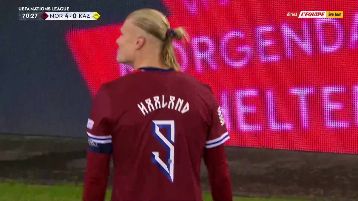 𝗧𝗥𝗜𝗣𝗟𝗘́ 𝗣𝗢𝗨𝗥 𝗘𝗥𝗟𝗜𝗡𝗚 𝗛𝗔𝗔𝗟𝗔𝗡𝗗 ! ⚽️⚽️⚽️ 38 buts en 39 sélections. 🔥 🎥 L'Équipe