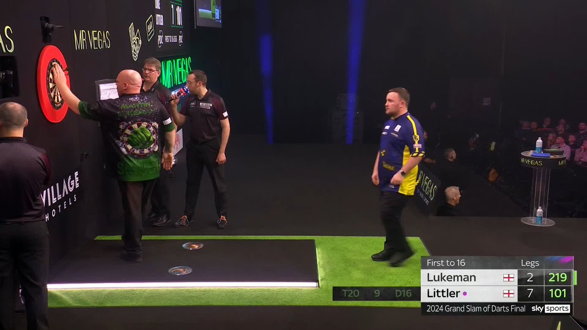 LITTLER RUNNING RIOT! Luke Littler racks up his eighth leg on the spin to take an 8-2 lead over Martin Lukeman! 📺 #GSOD | Final