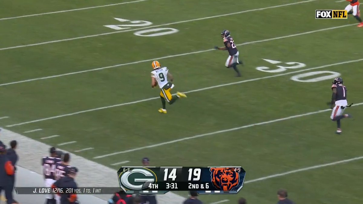 A DIVING CATCH... but Watson wasn't done! #GBvsCHI
