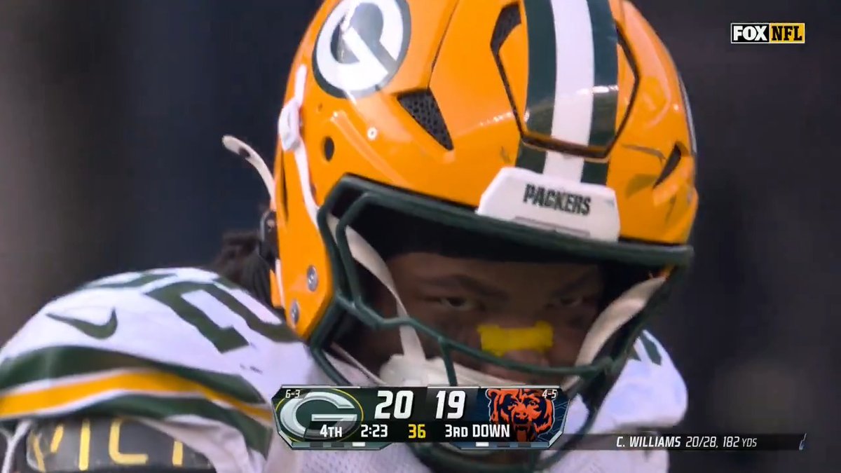 Back-to-back sacks! #GBvsCHI