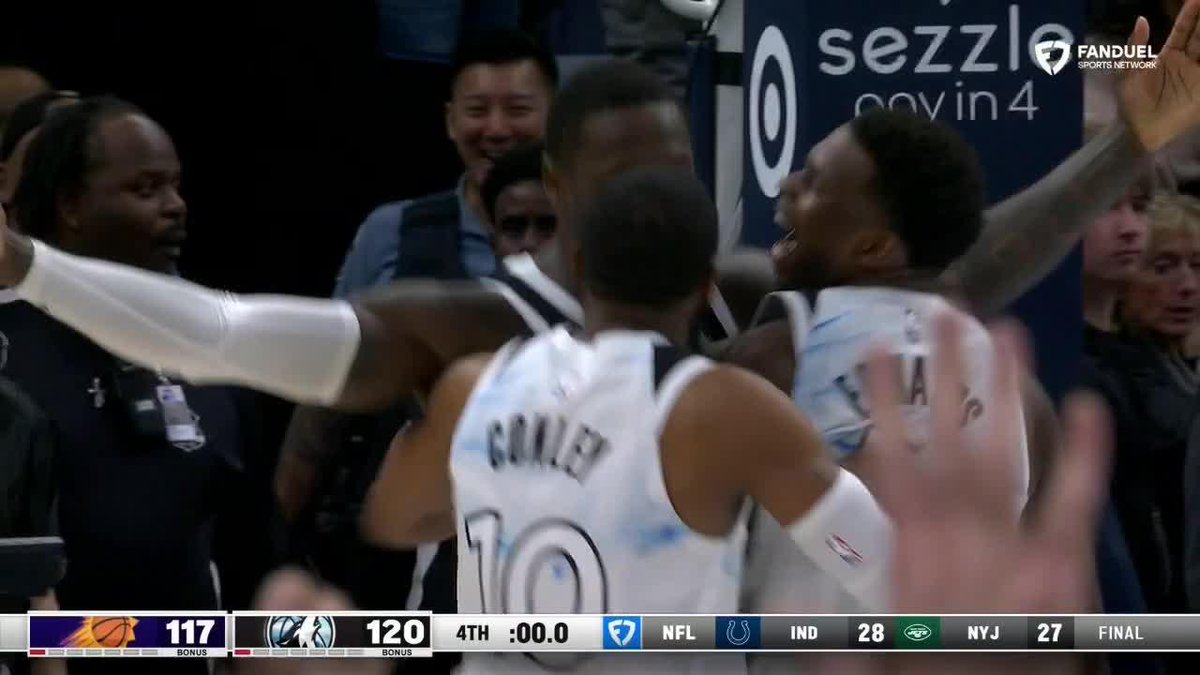 JULIUS RANDLE GAMES THE SUNS 🐺