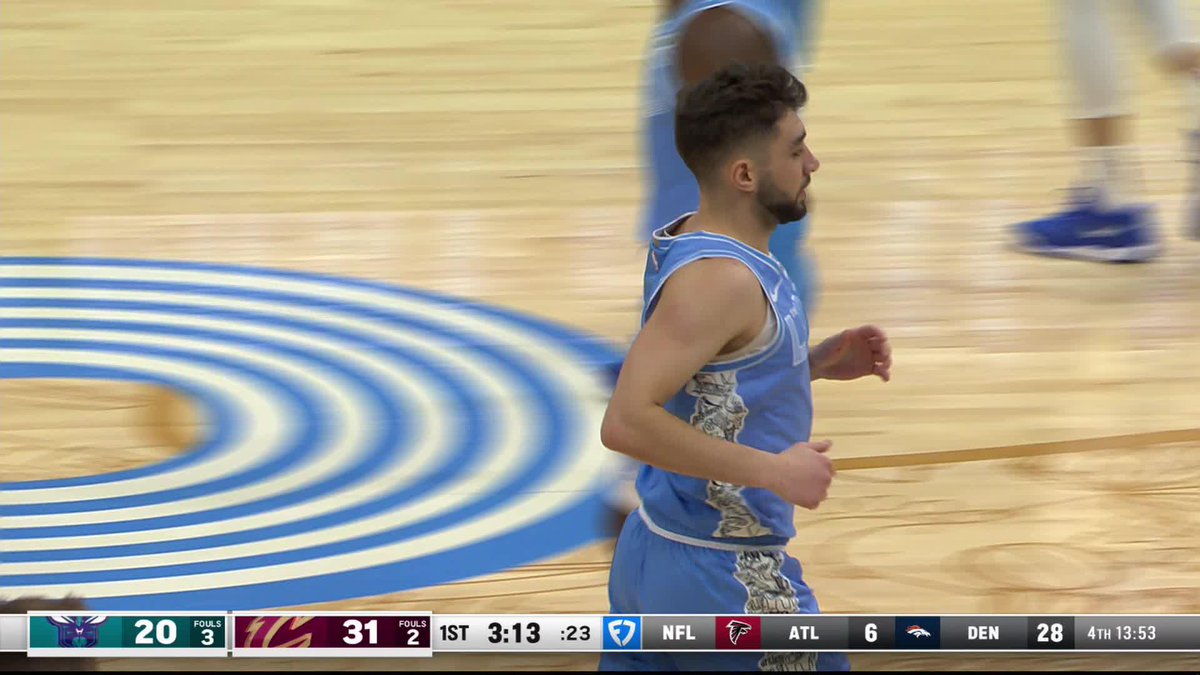 Ty Jerome shows off the footwork 🕺