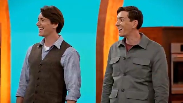 ICYMI ⚡️ Relive all the magical drama from last week's series premiere of Harry Potter: #WizardsOfBaking, hosted by James Phelps + Oliver Phelps with judges Carla Hall + Jozef Youssef! Catch a new episode on Thursday @ 8|7c and stream on hbo max fka!
