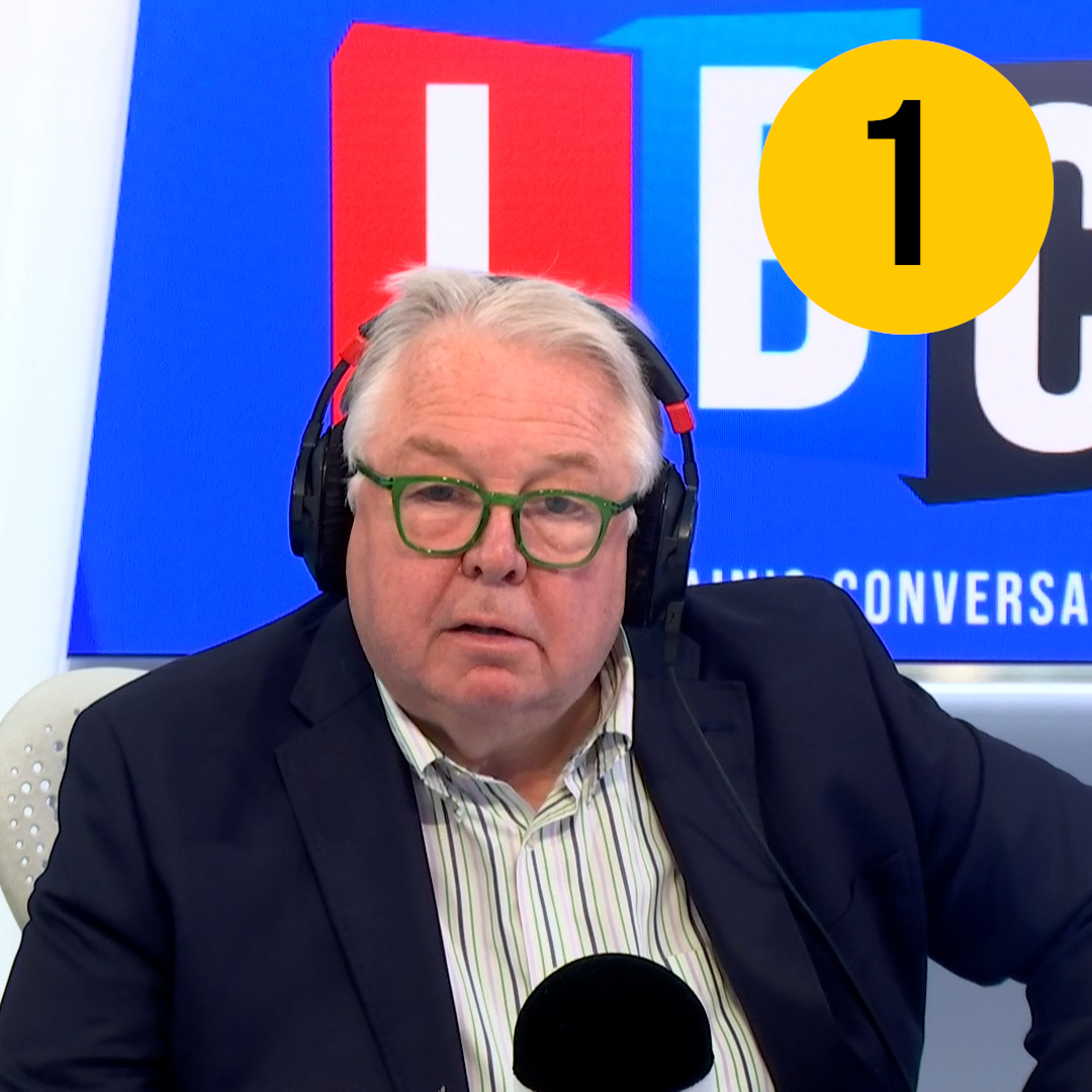 'You're Secretary of State for Education. What is the true figure?' 'I can't provide you with that figure for the reasons I've set out.' Nick Ferrari asks Bridget Phillipson how many private school students have applied to join state schools between June and September...