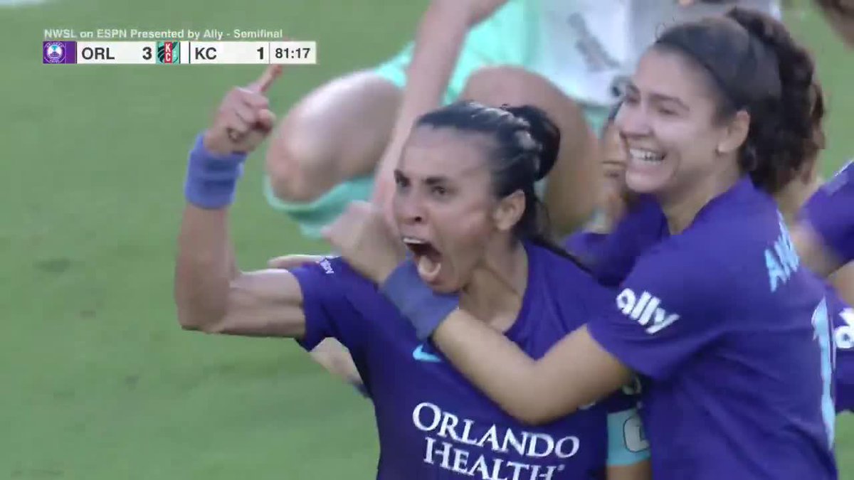 ¡MARTA PIDE PREMIO PUSKAS! La leyenda brasileña y un gol candidato a ser EL MEJOR DEL AÑO: golazo en la clasificación de Orlando Pride a la final de la NWSL. 📹 National Women’s Soccer League