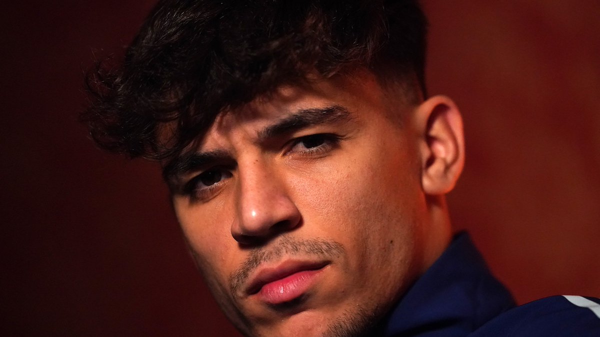☕ 𝑼𝒏 𝒄𝒂𝒇𝒆́ 𝒄𝒐𝒏... Gabri Veiga 🗣 ❝Ojalá podamos tocar el oro en Eslovaquia❞ #U21EURO