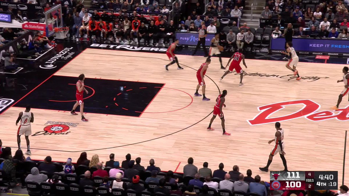 ZACH LAVINE IS ON FIRE. Chicago Sports Network | Zach LaVine