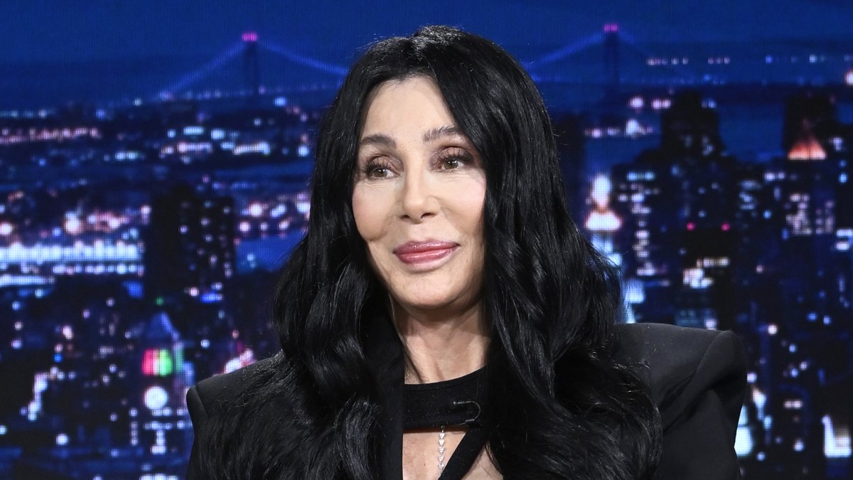 .Cher is making a new album! #FallonTonight