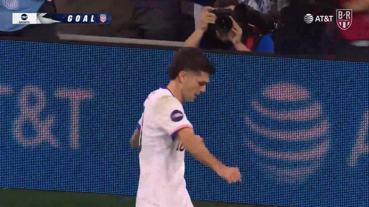 Christian Pulisic a marqué puis célébré avec la danse de Donald Trump pour les USA cette nuit. 🤣🕺🇺🇸