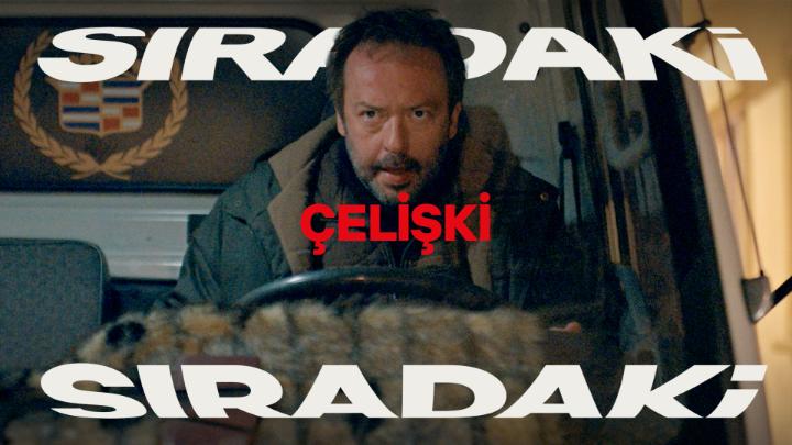 Sıradaki çelişki. Kasaba 2025'te sadece Netflix'te. #SıradaNeVar
