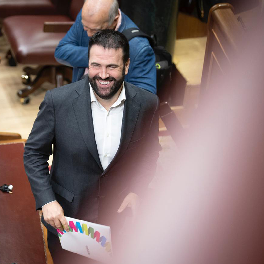 .Jon Inarritu «Si la información relativa al 23F dejara en evidencia que Juan Carlos de Borbón tuvo una actuación ejemplar, hubieran desclasificado los papeles el día siguiente. ¿Qué temen?». Es un sinsentido que 56 años después siga vigente la Ley Secretos Oficiales franquista.