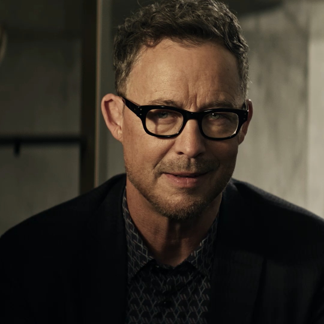 Catch Tom Cavanagh in a new episode of #SupermanAndLois streaming free on The CW: