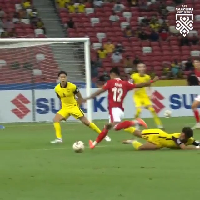 50 caps bersama timnas senior 3 gol buat timnas senior 17 caps bersama timnas U23 2 gol buat timnas U23 1 medali emas SEA Games Namun bagi sebagian org, dia cuma suami selebgram dan menantu anggota DPR.