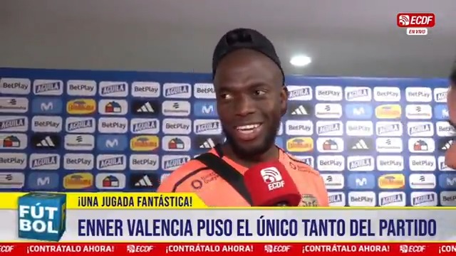 💪🇪🇨 "ESTAMOS FELICES POR GANARLE A UNA SELECCIÓN MUY DIFÍCIL" 🎙️ Enner Valencia, goleador de la Tri, indica que el equipo está contento por el triunfo conseguido #FdeFutbolxECDF 📲