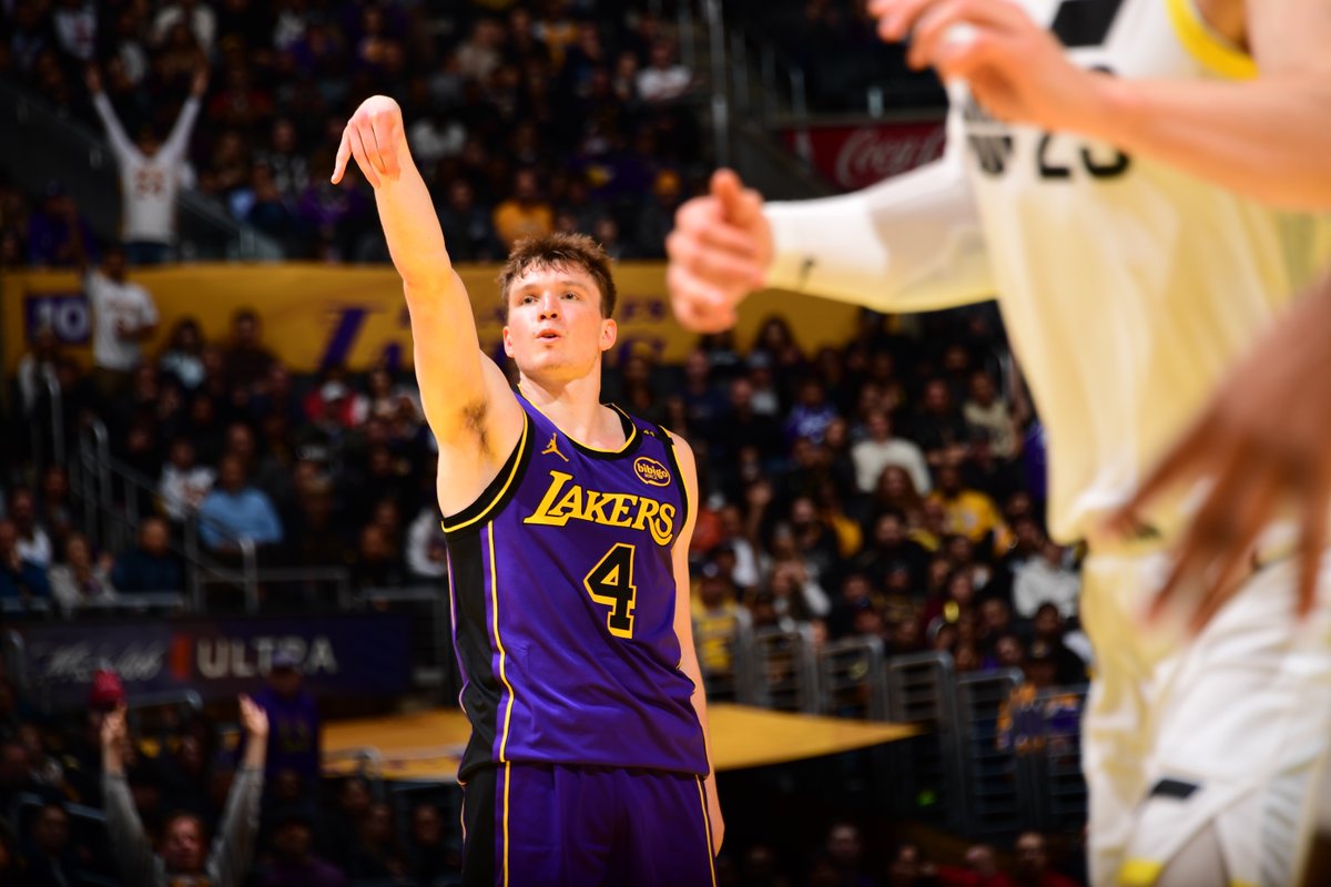 ✍️ Apunta bien este nombre: DALTON KNECHT. Qué auténtico recital: 22 puntos seguidos. #dormiresdecobardes