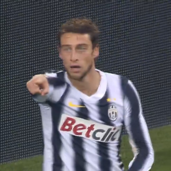 🧠 Alessandro Matri's intelligence 👌 🎯 Claudio Marchisio's finish 💪 #GoalOfTheDay