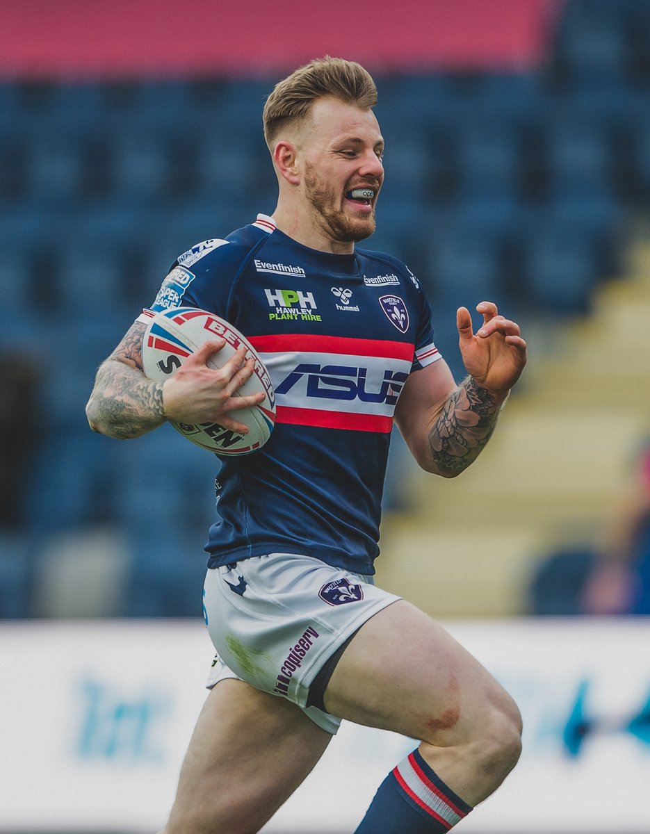 "WOW, WOW, WOW" 🤯 Tom Johnstone makes his return to Wakefield Trinity with a trip to AMT Headingley against the Rhinos in 2025 Round 1 🙌 #SuperLeague