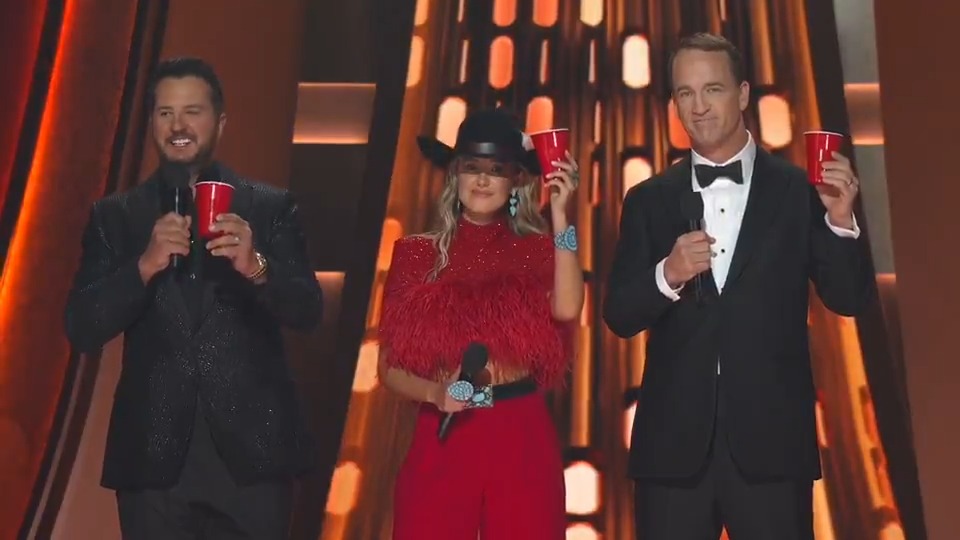 cheers to you Toby Keith #CMAawards