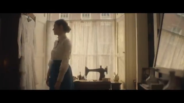 Ar 21 Samhain, 1920, chuaigh 14 chuig cluiche i bPáirc an Chrócaigh. Níor tháinig siad abhaile. Cuimhníonn muid orthu siúd uilig a maraíodh ar Dhomhnach na Fola, 104 bliain níos déanaí. Domhnach na Fola - cuimhnímis orthu uilig.