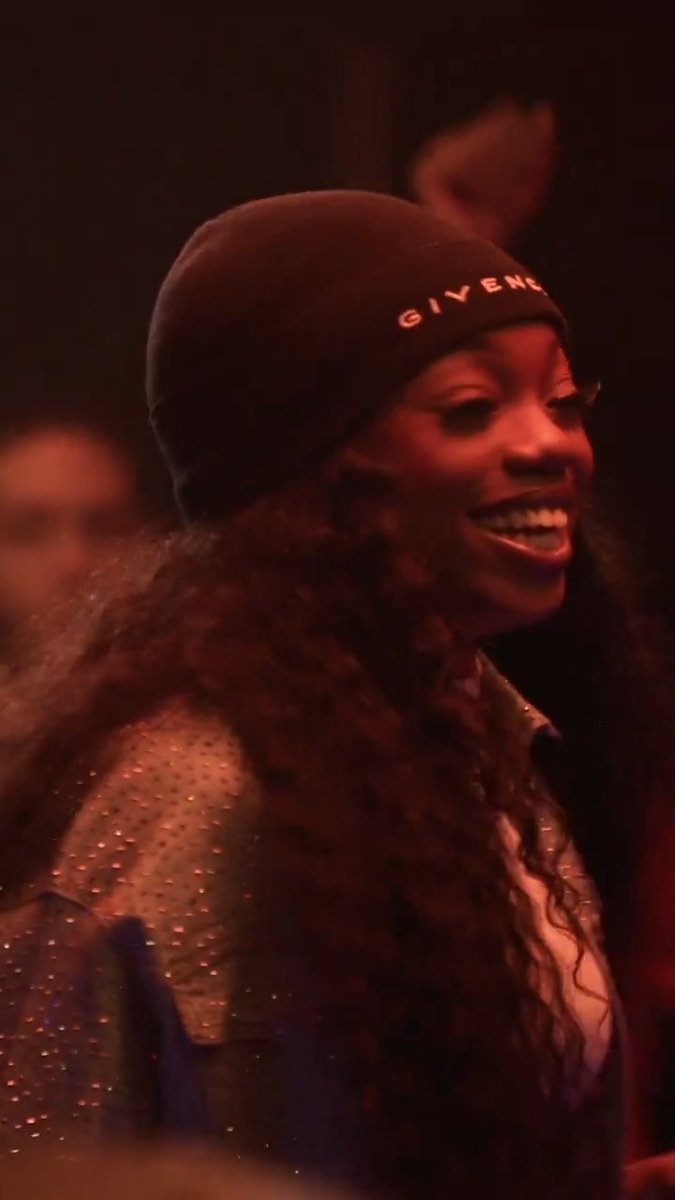 Next thing on my to-do list? Planning a trip to take MTV Live: #WomenInRap star, DEVYN, to London 🇬🇧👑