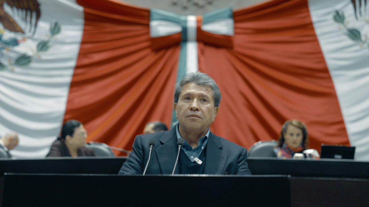 Este día avanzamos hacia un Estado más eficiente y soberano. Con la extinción de organismos constitucionales autónomos, reasignamos 15 mil MDP a educación, salud y universidades. Recuperamos el constitucionalismo mexicano y fortalecemos al Estado como rector social y económico.