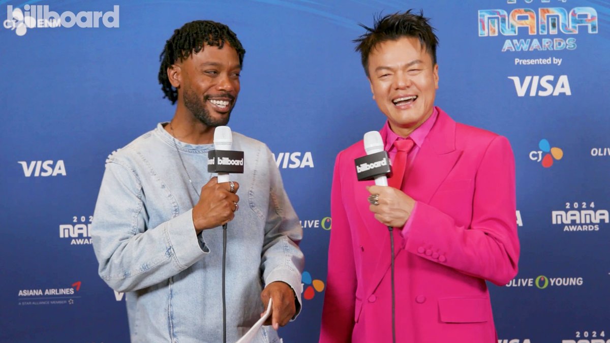 .J.Y. Park gushes about the success of Stray Kids and TWICE on the red carpet of the #2024MAMAAWARDS in LA. 🥰