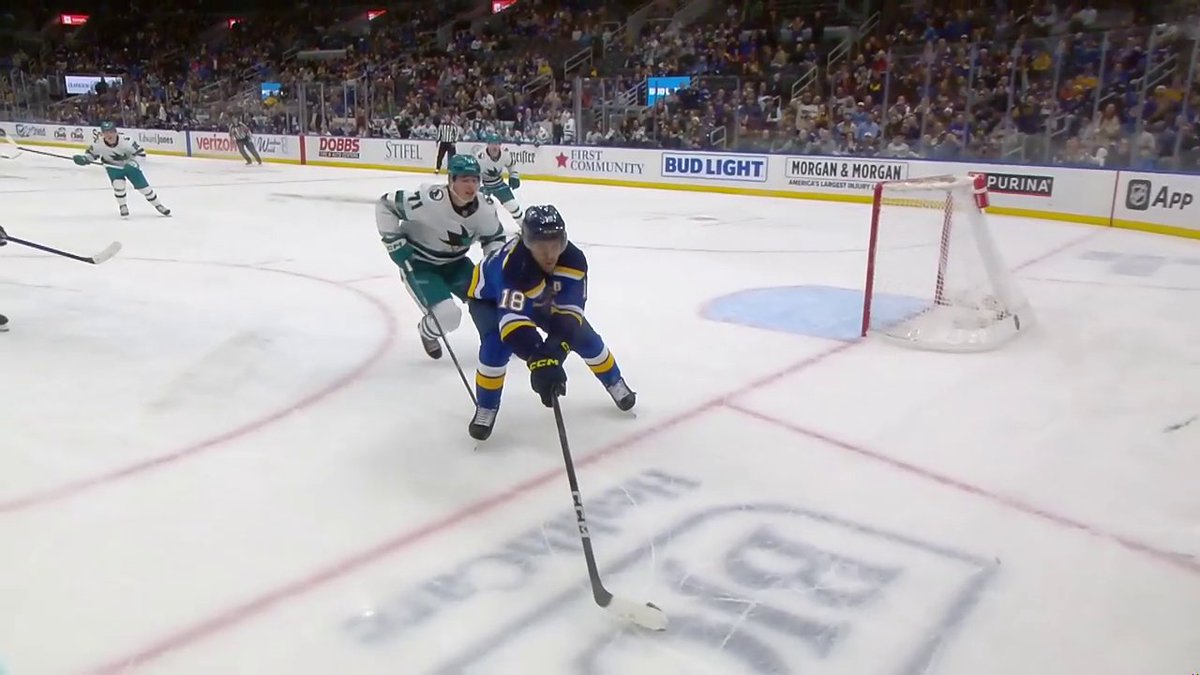 HOW ABOUT THIS DIVING EFFORT FROM CELEBRINI 💪 This game doesn't get to overtime without him.