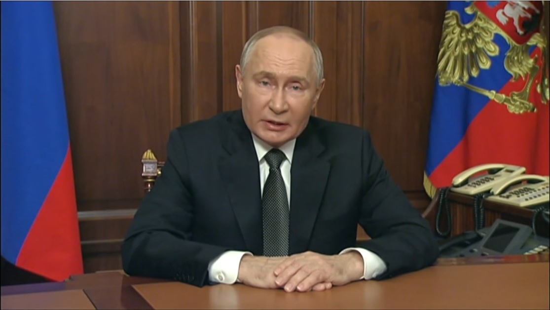 BBCニュース - ロシア、米英製のミサイル使用に反撃 プーチン氏が欧米に警告