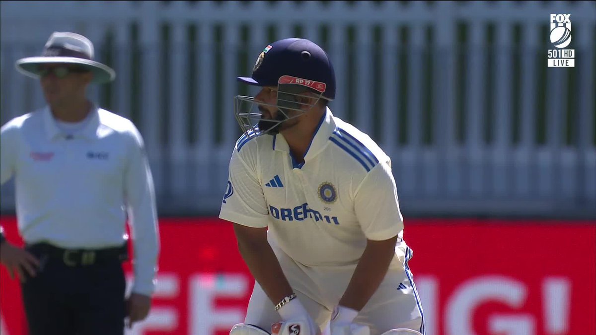 What a shot by Pant😮 📺 Watch #AUSvIND on Ch. 501 or stream via Kayo 📝 BLOG 📲 MATCH CENTRE