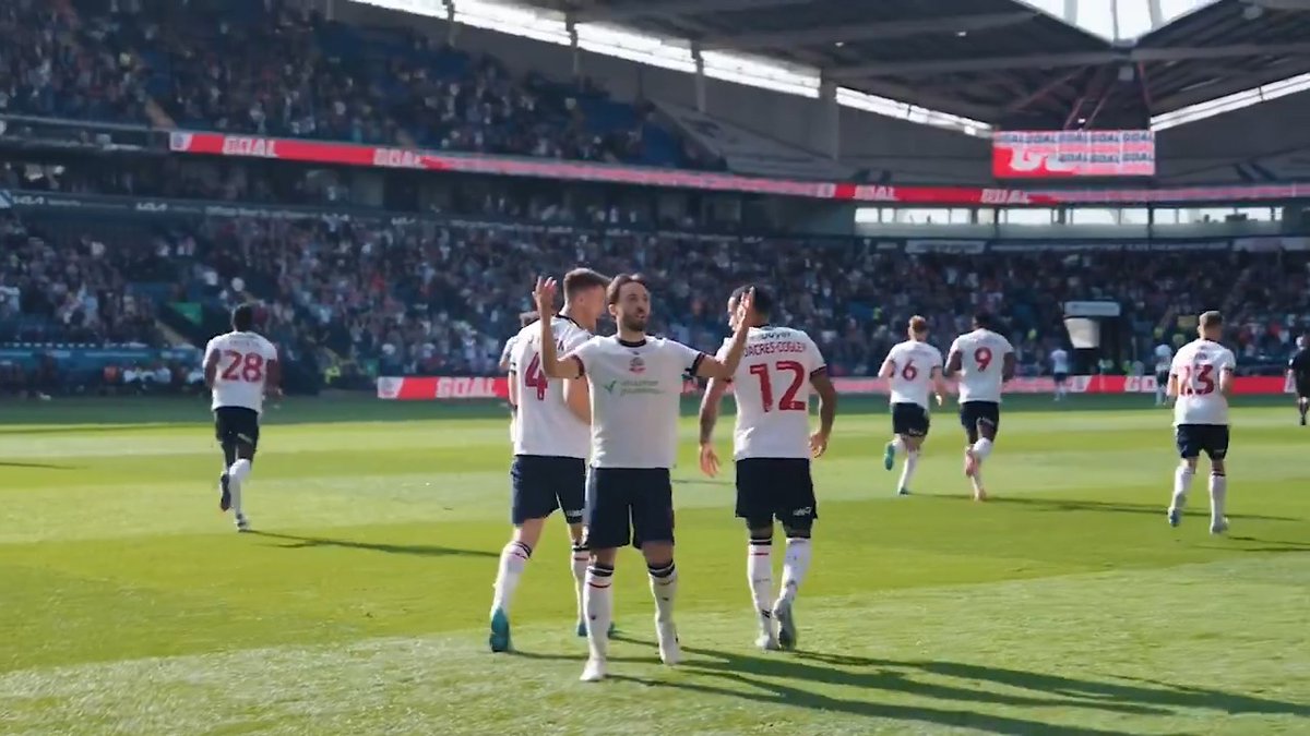 Oh, he can play 🤩 Our reigning Player of the Year is here until 2027 🤍 #bwfc