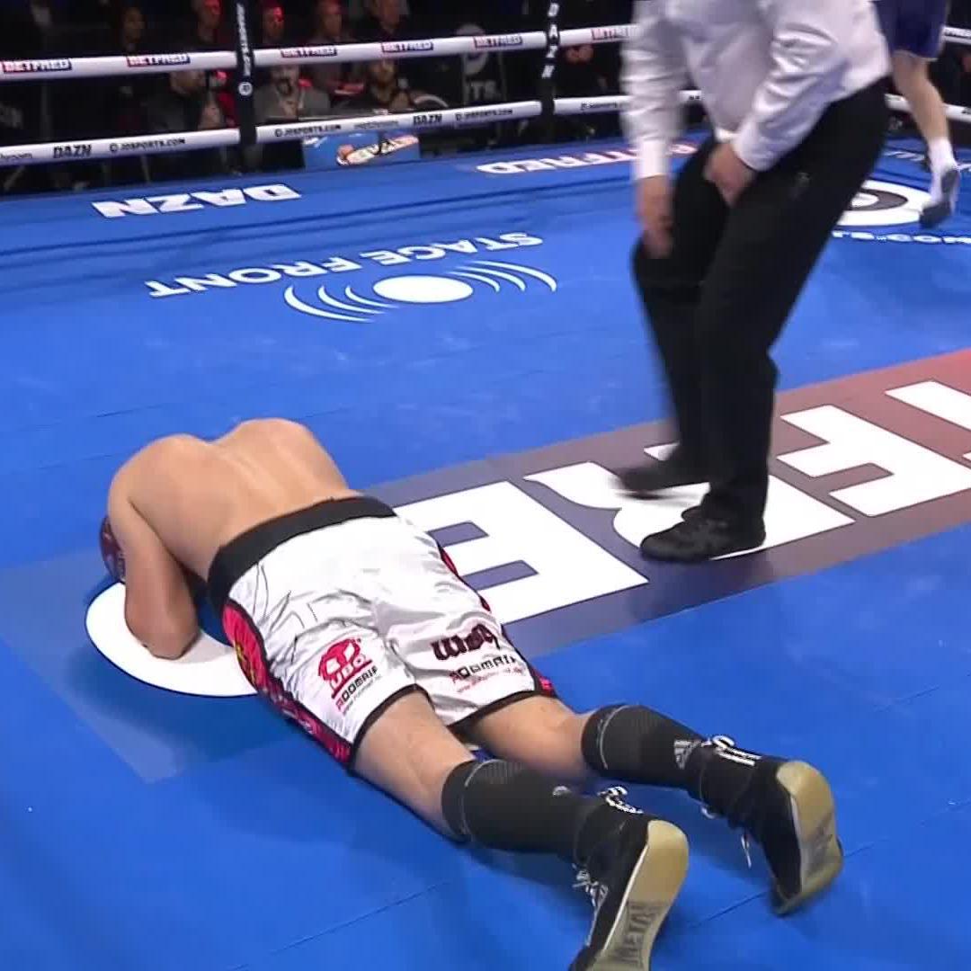 🔙 after 15 months out Aaron Bowen 🤝 #EdwardsYafai | Nov 30 | Live on DAZN