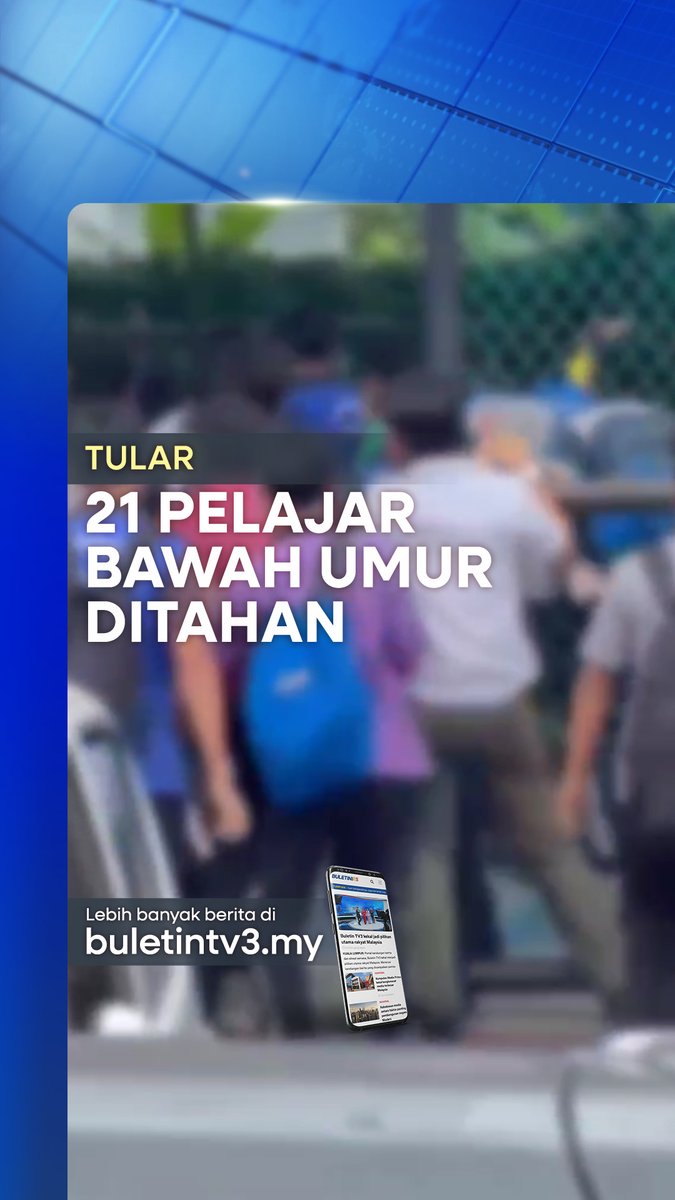 TULAR | Polis menahan 21 pelajar disyaki terbabit dalam pergaduhan di sebuah gelanggang futsal, yang tular di media sosial, semalam. #BuletinTV3 #Tular #PelajarGaduh