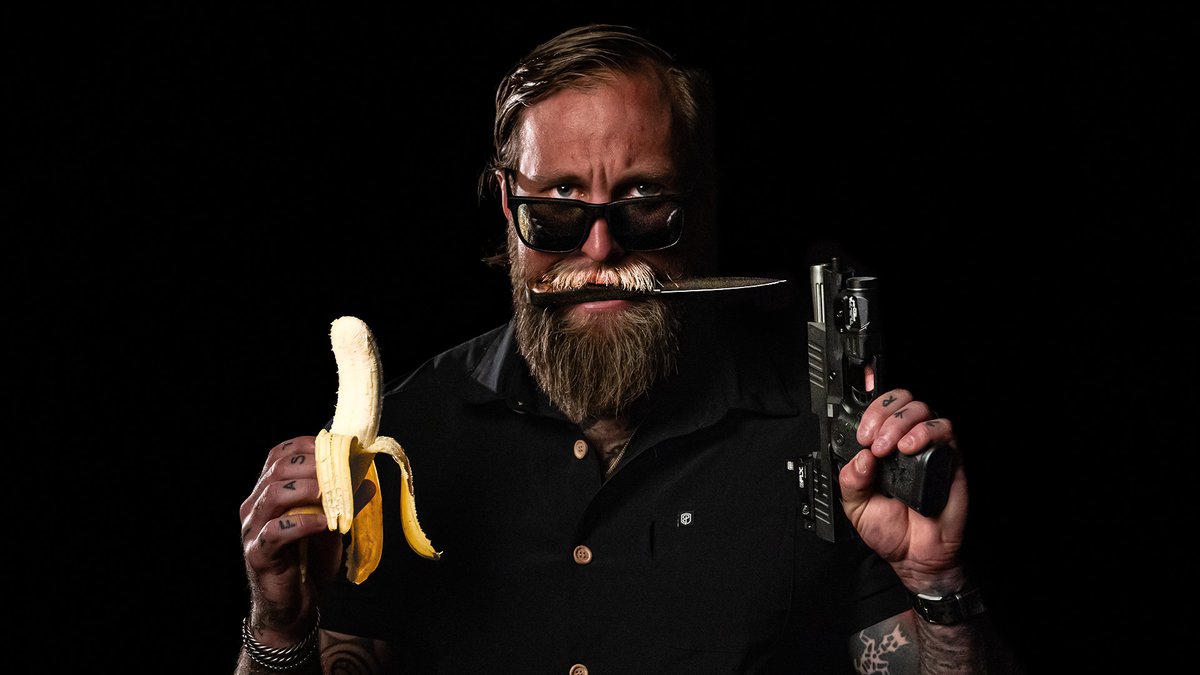 Former SWAT Officer's EDC "What I've learned in my police career is that if you don't take away their ability to move right away, their brain will convince them that they can escape, and that escape will involve trying to k*ll you or getting up and running."