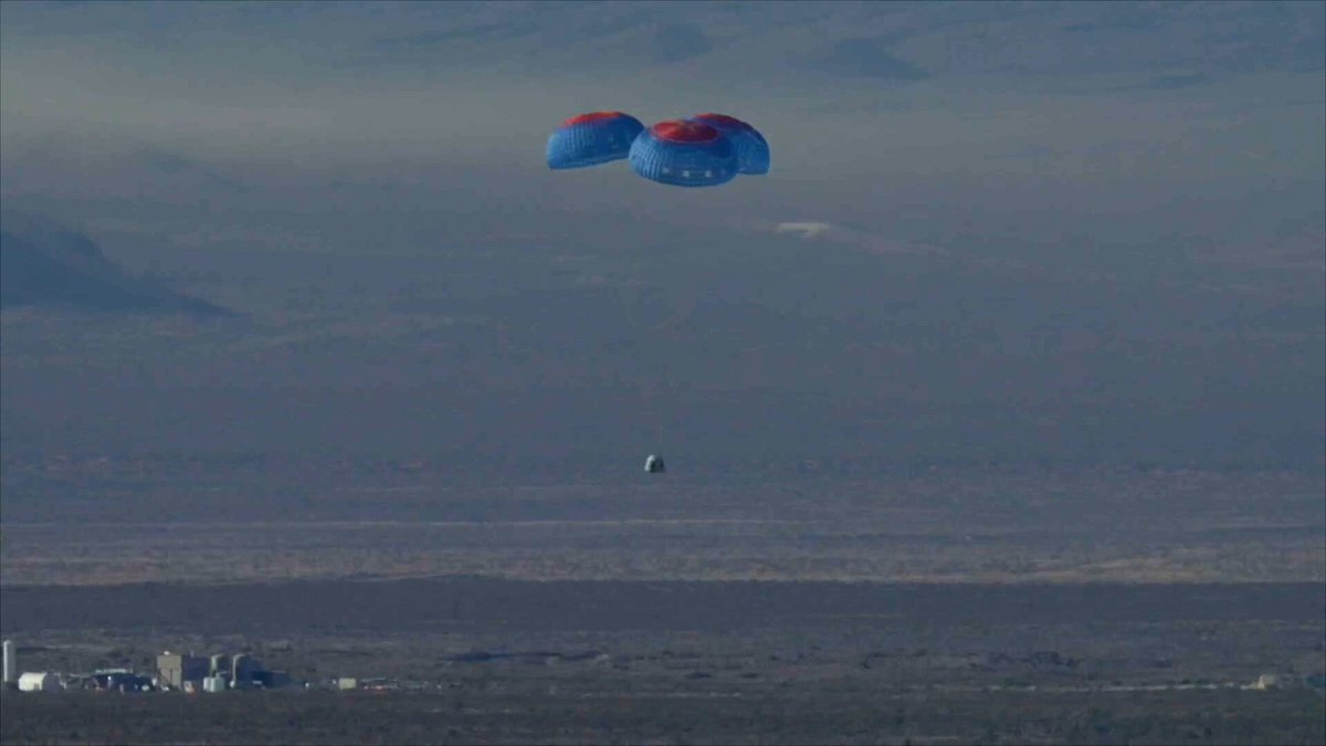 🔁 Replay: A soft landing in West Texas! Welcome back, astronauts! #NewShepard #NS28