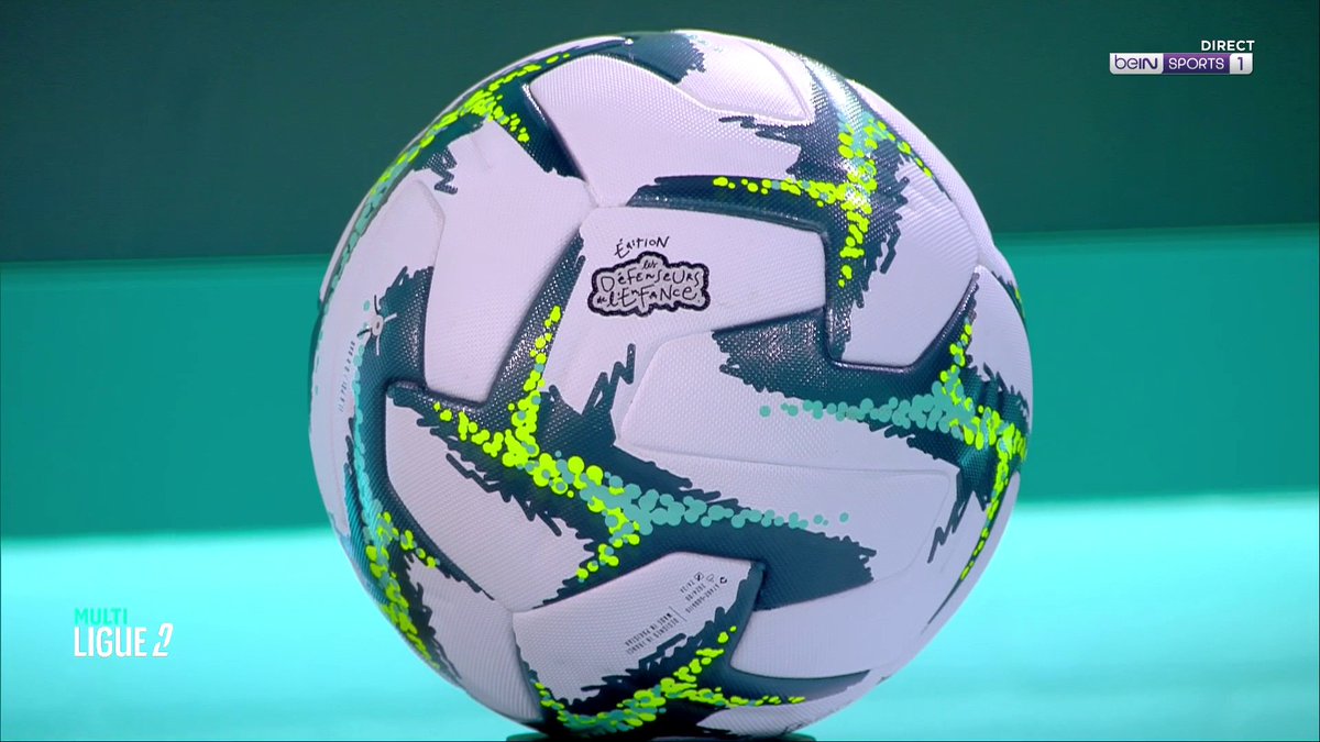 [🎁CONCOURS] ⚽️ #Ligue2BKT 🔮 beIN SPORTS s'associe aux Défenseurs de l'Enfance pour vous faire gagner ce ballon unique avec le #beINLIGUE2 ! 👉 RT et Follow beIN SPORTS pour jouer
